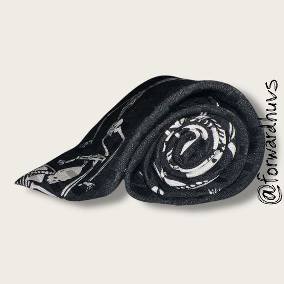 Vintage 1996 Looney Tunes Mania Skeleton Necktie – 100% Silk - Picture 7 of 8